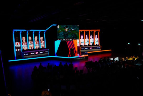 Live Tournaments